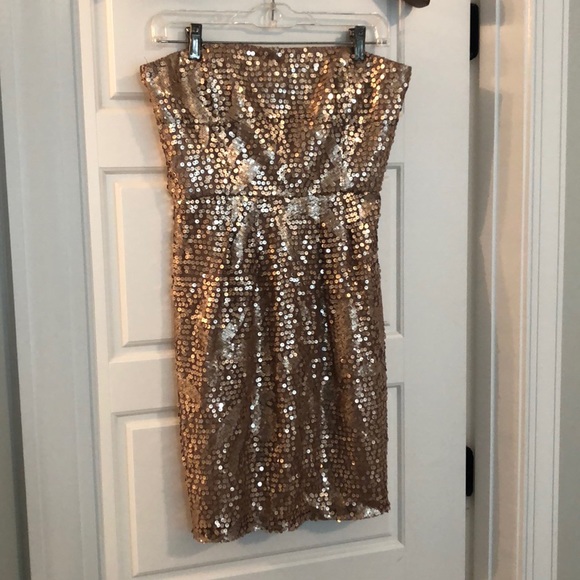 BCBGMaxAzria Gold Sequin Mini Dress SHIPS FREE💫 - Picture 2 of 8